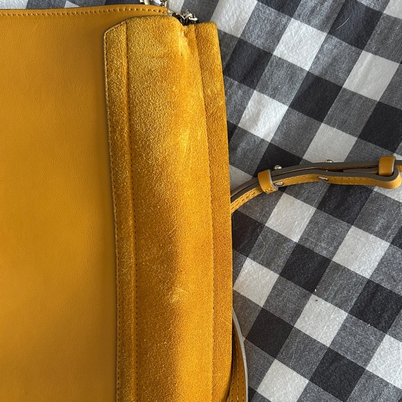 Chloe Mustard Yellow Crossbody Bag - Picture 8 of 9